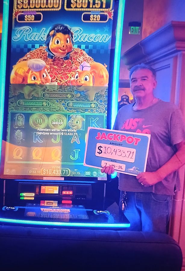 Jackpot winners at Casino Del Sol Resort